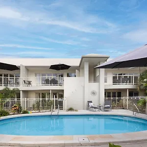 noosa-river-palms.queenslandhotels.net/