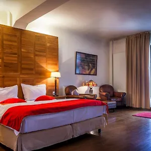 Rembrandt Old Town Otel Bükreş
